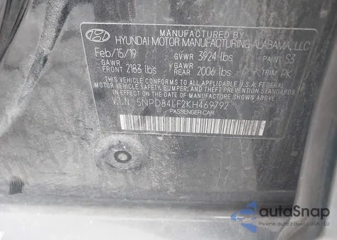 2019 Hyundai Elantra Value Edition z USA, uszkodzony, nr VIN 5NPD84LF2KH469792